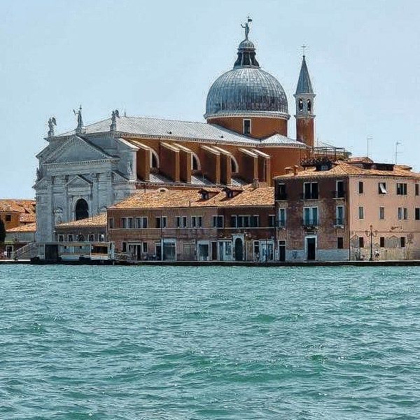 Horizonte de Cúpulas